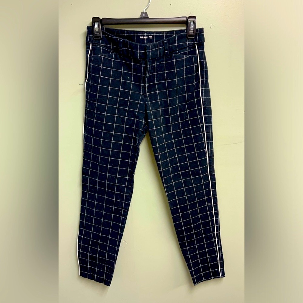 Old Navy Pixie Pant